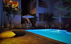 Home Skouloudi